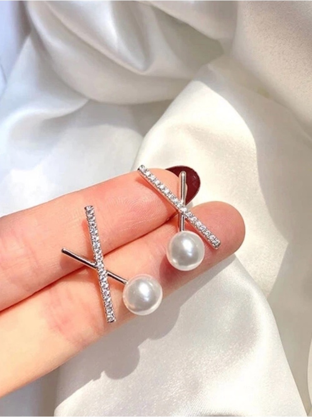 NEW Silver Pearl Cross Earrings